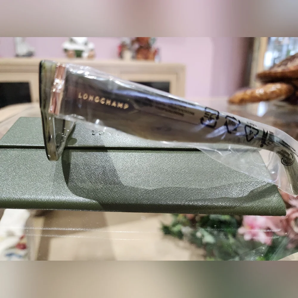 Longchamp Green Sunglasses Nrw With Case